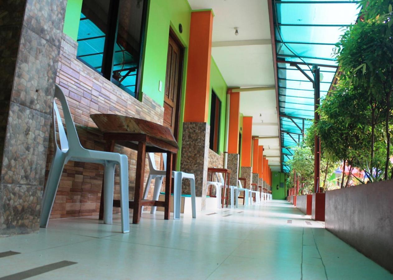 Green Park Tourist Inn Puerto Princesa Eksteriør bilde